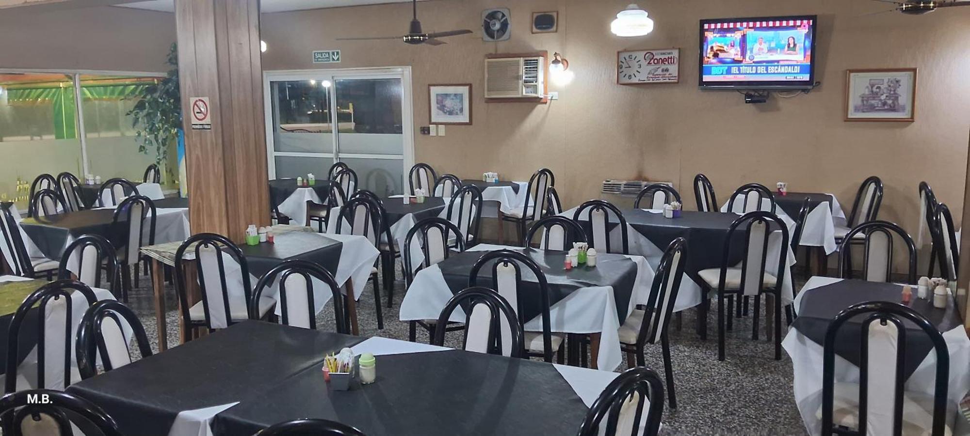 Hotel Y Restaurant Don Quijote Macachín Dış mekan fotoğraf